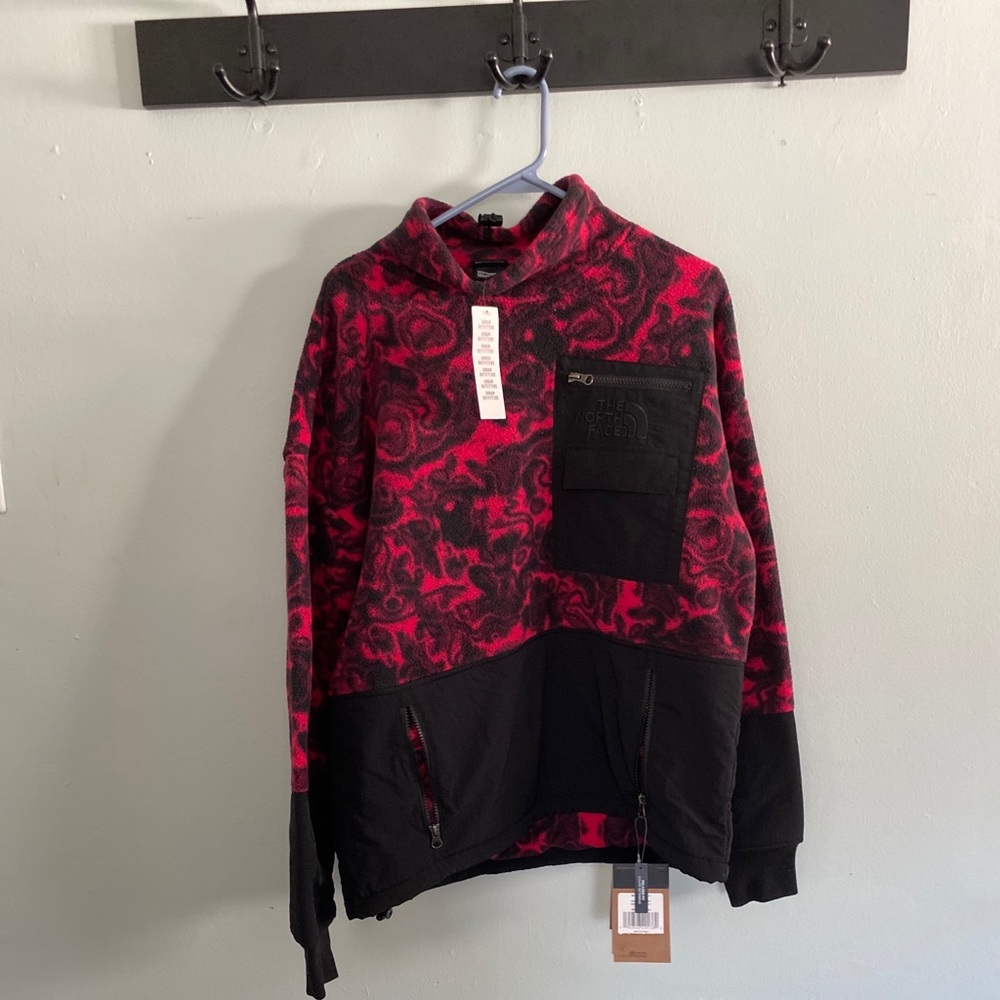 MENS size small North Face